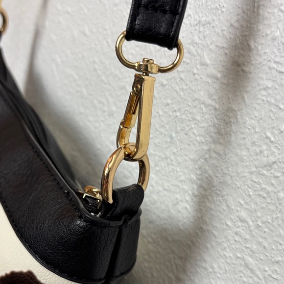 NEW! Elegant Cow Print Crossbody Bag - Picture 4 of 13